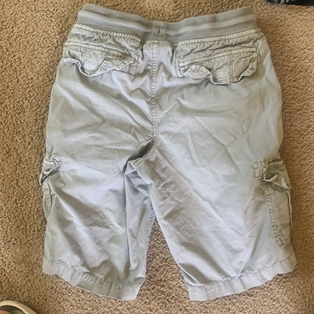 Shorts - Picture 3 of 4